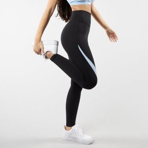 Buff Bunny Linx High Rise Legging in Black Ice - Picture 1 of 6